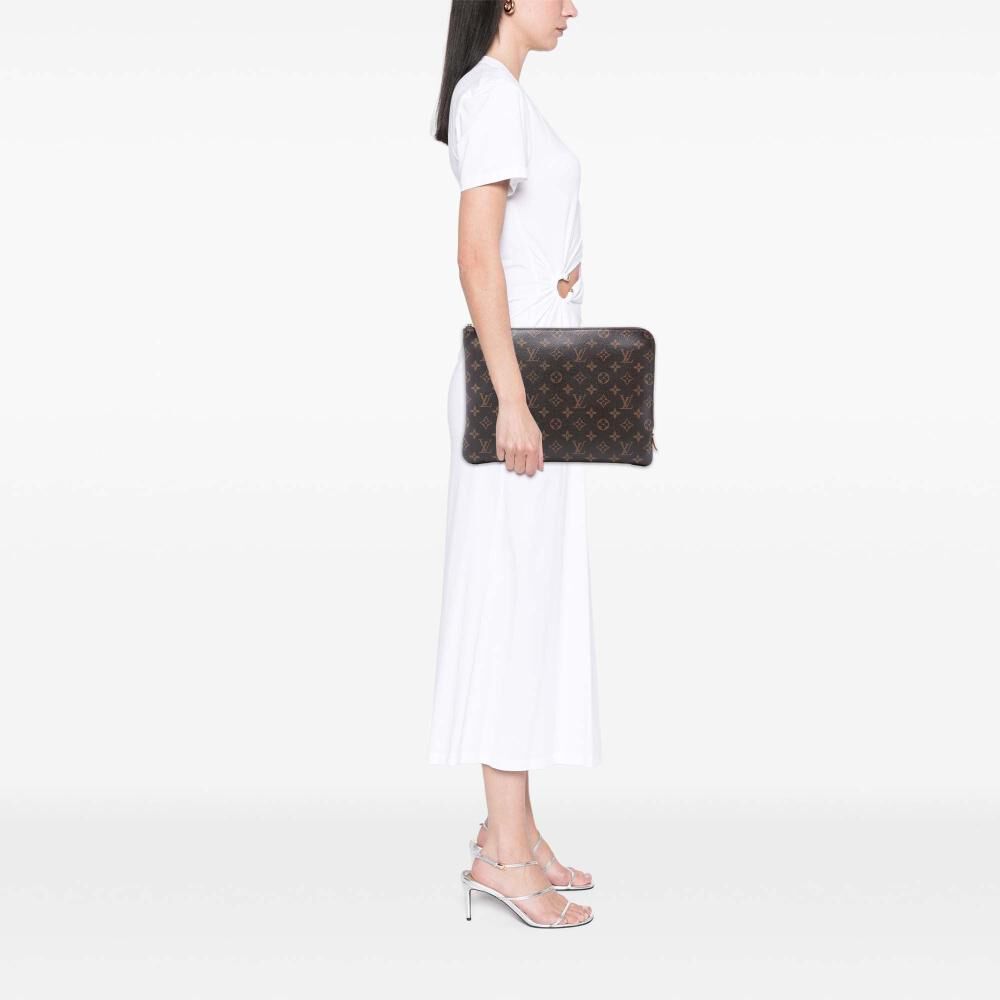 Louis Vuitton Clutch