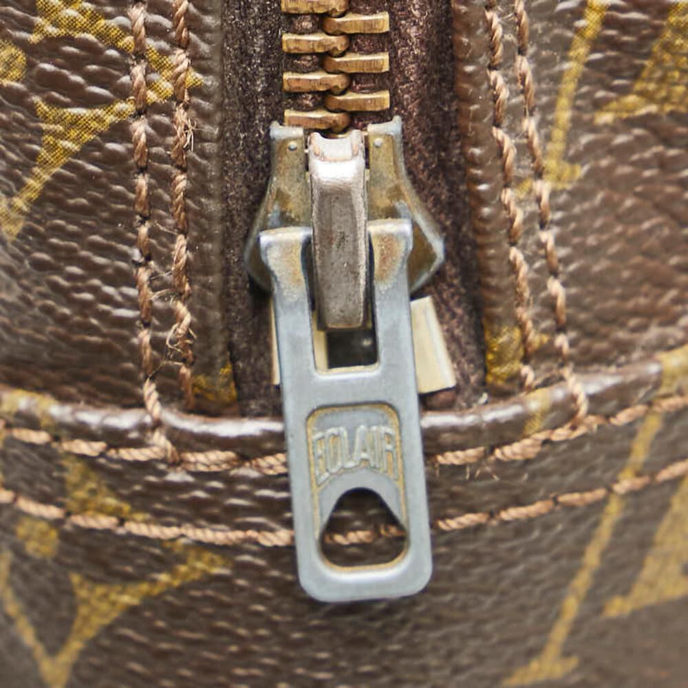 Louis Vuitton Clutch