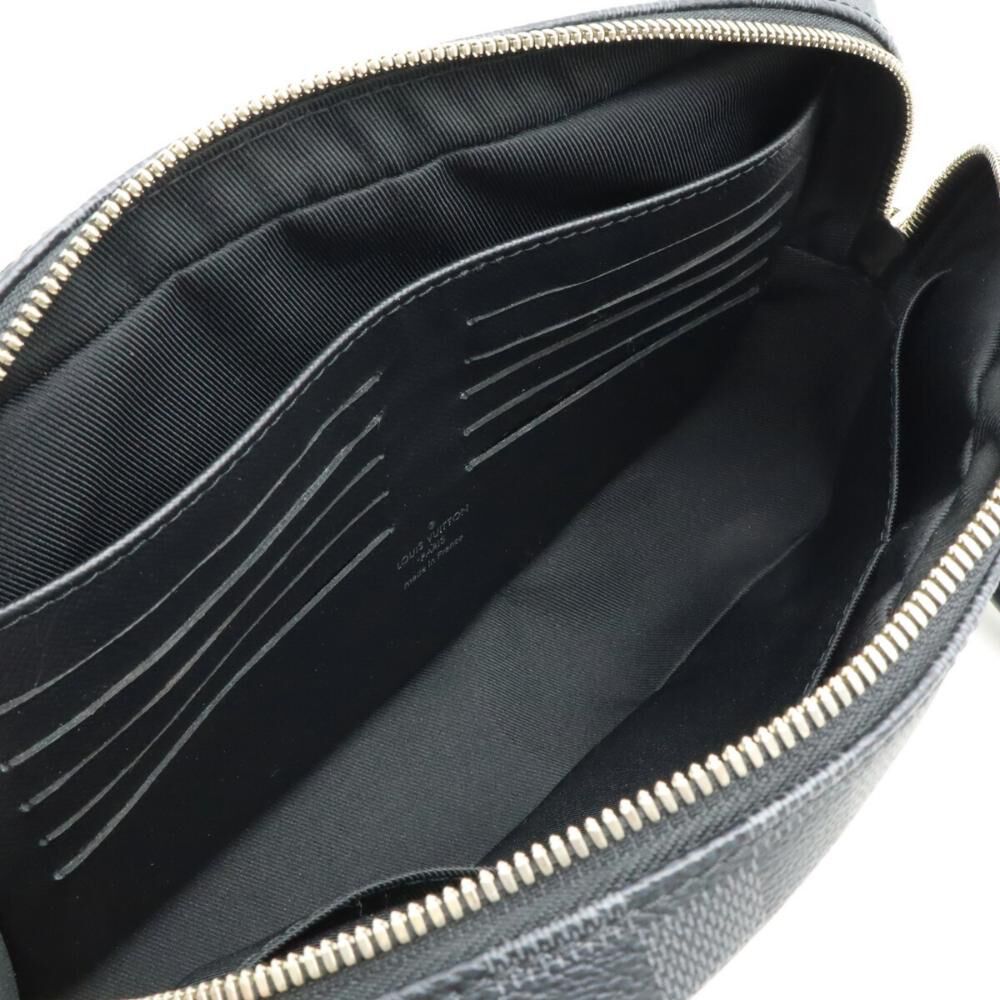 Louis Vuitton Clutch