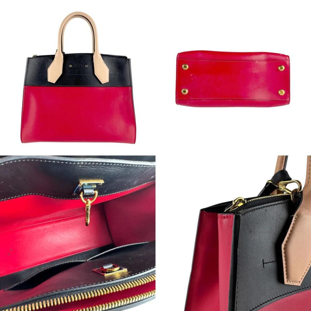 Louis Vuitton Shoulder Bags