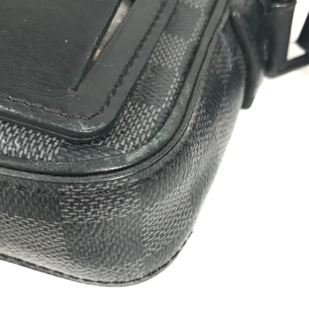 Louis Vuitton Crossbody Bag