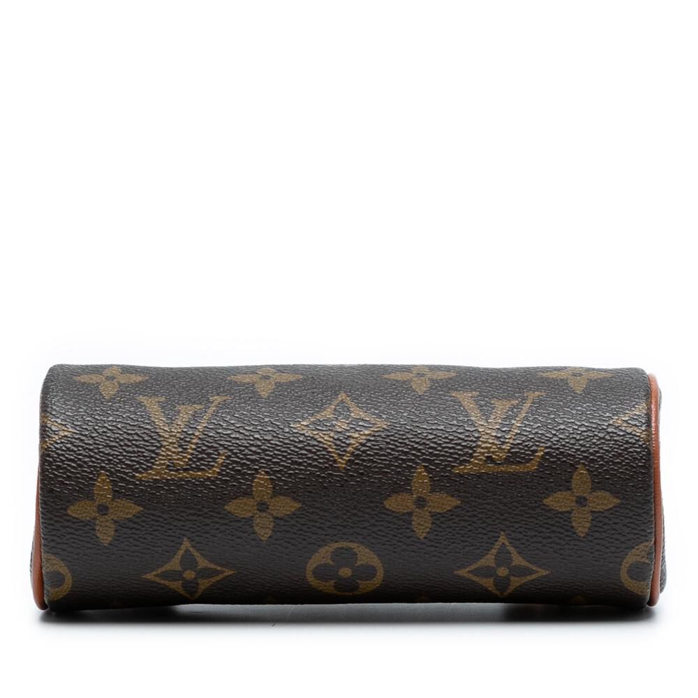 Louis Vuitton Papillon