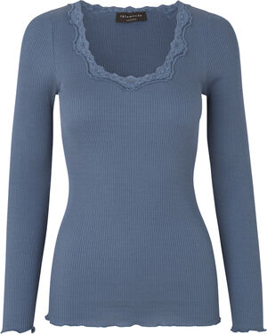 Silk t-shirt w/ lace