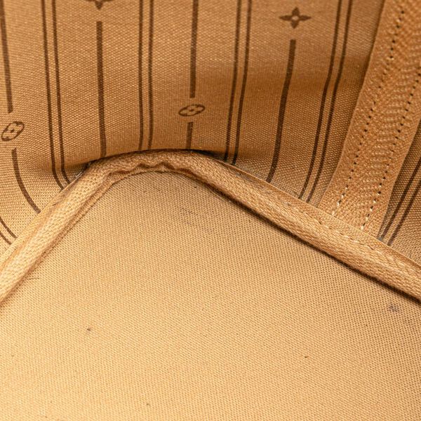 Louis Vuitton Neverfull