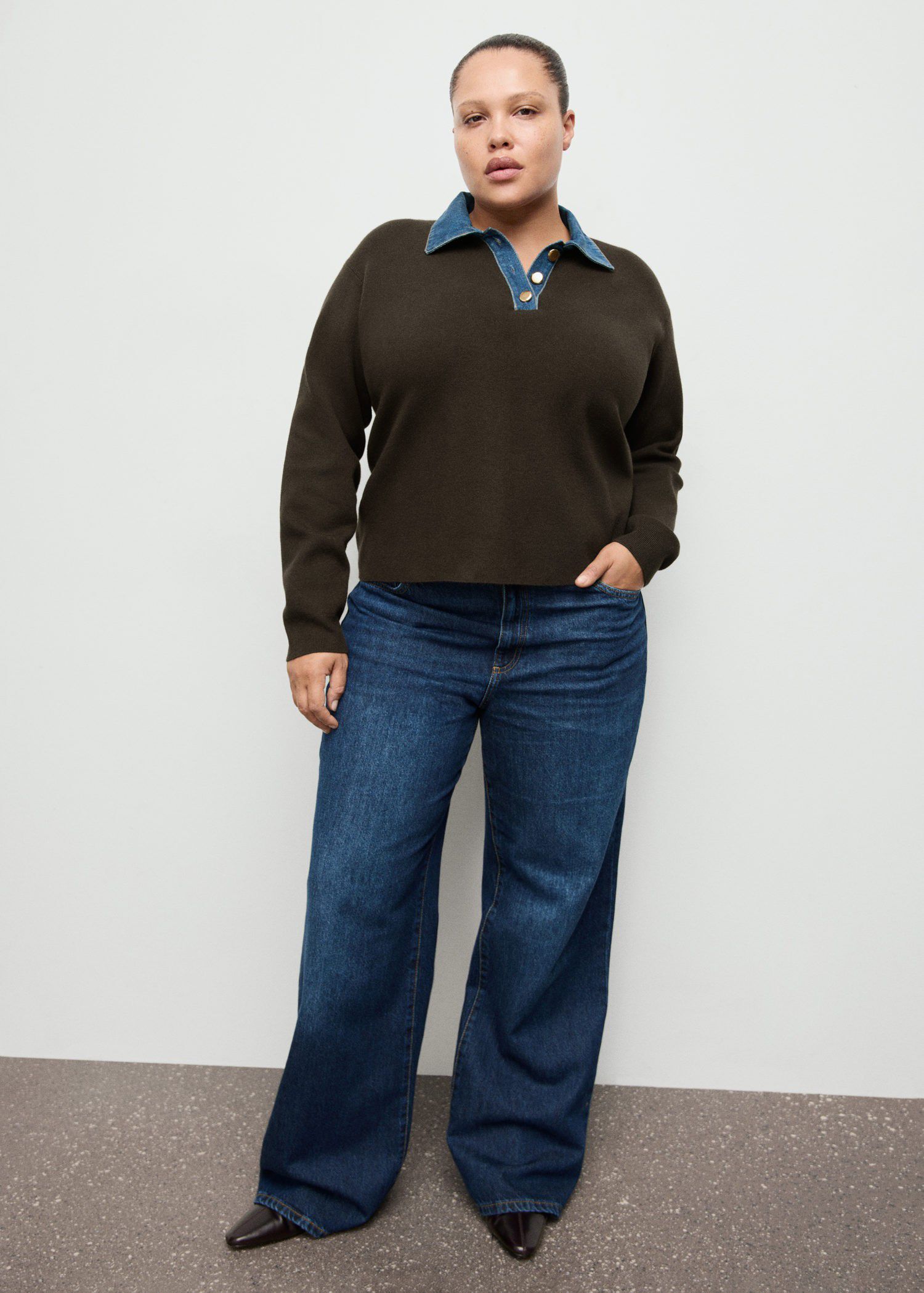 Combined shirt-collar sweater