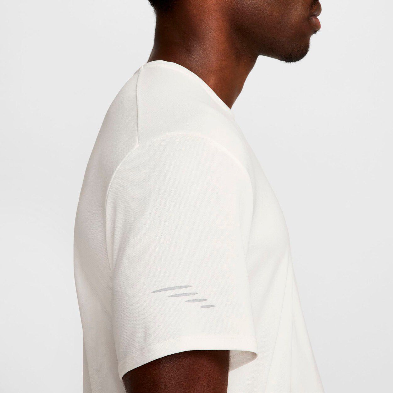 MILER FLASH DRI-FIT T-SHIRT