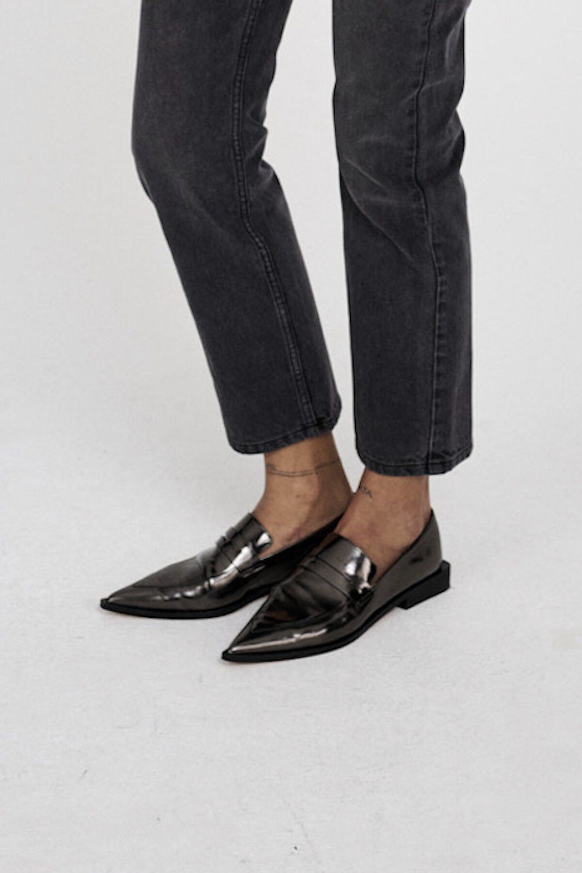 Pointy loafer shoe - Nolia
