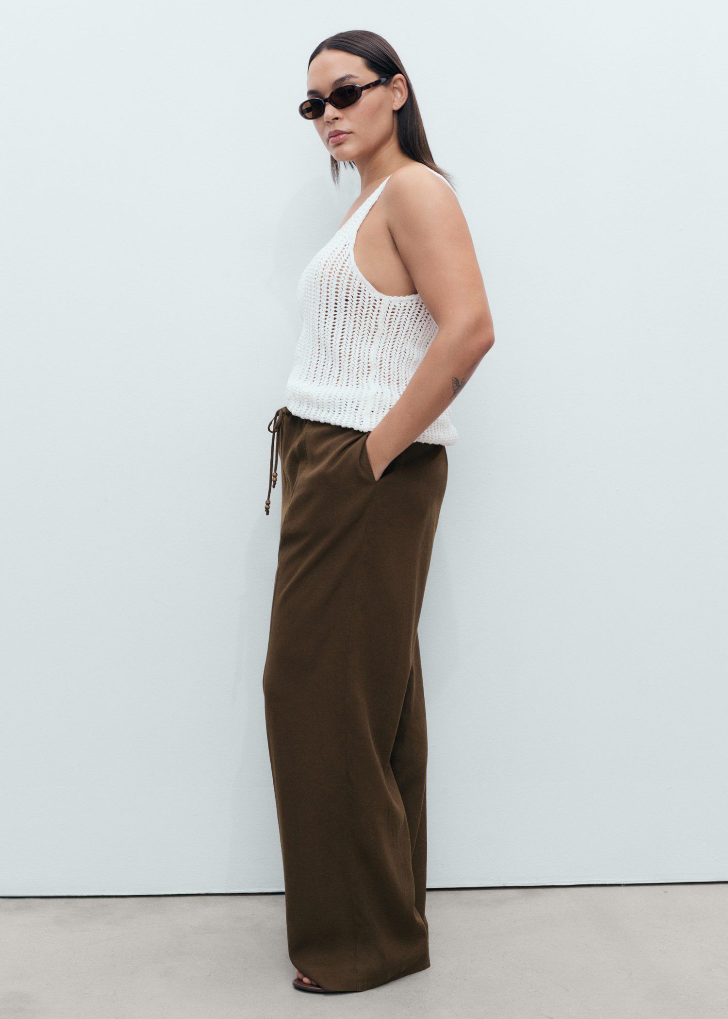 Linen-blend elastic waist trousers