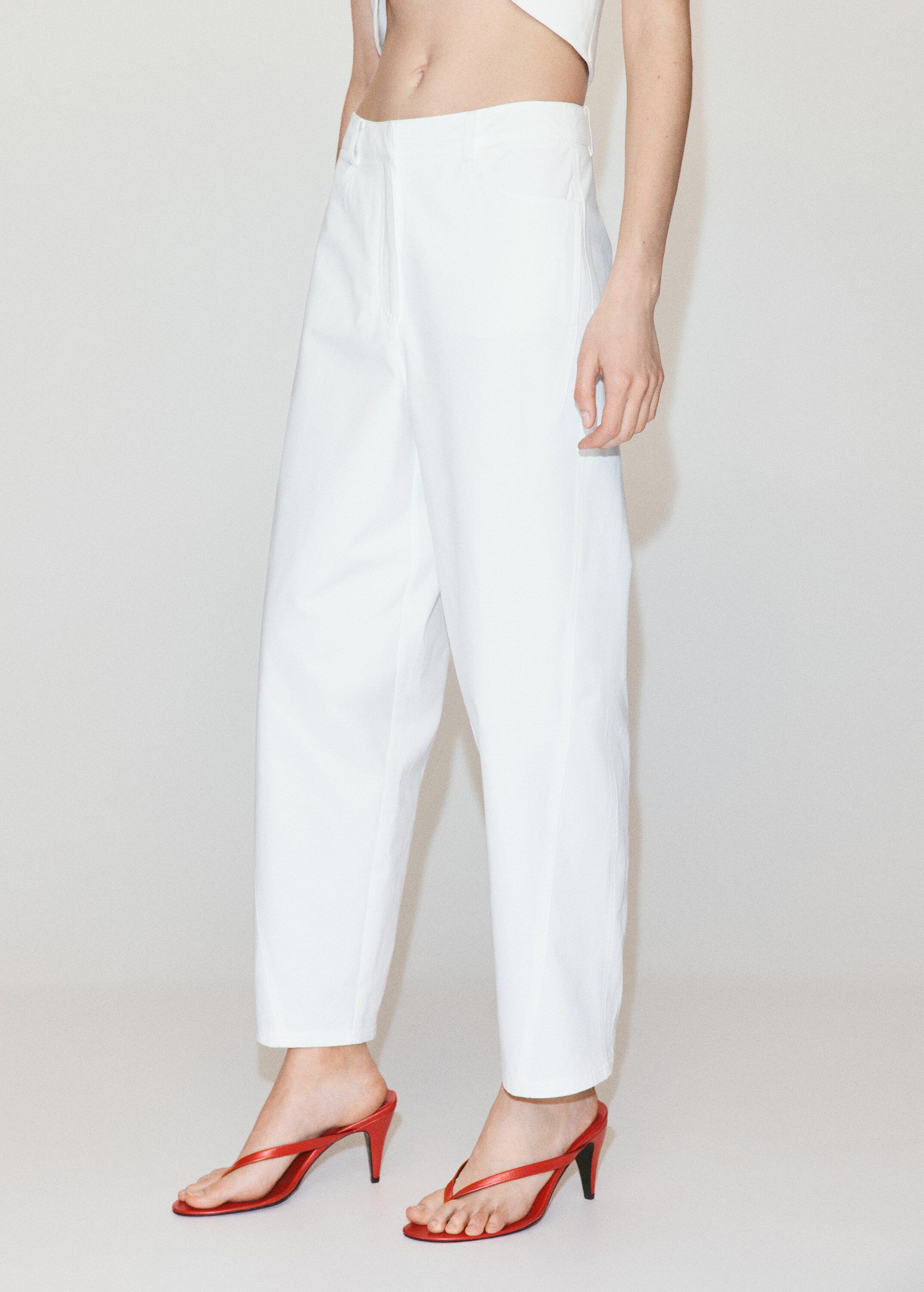 High-waisted balloon trousers