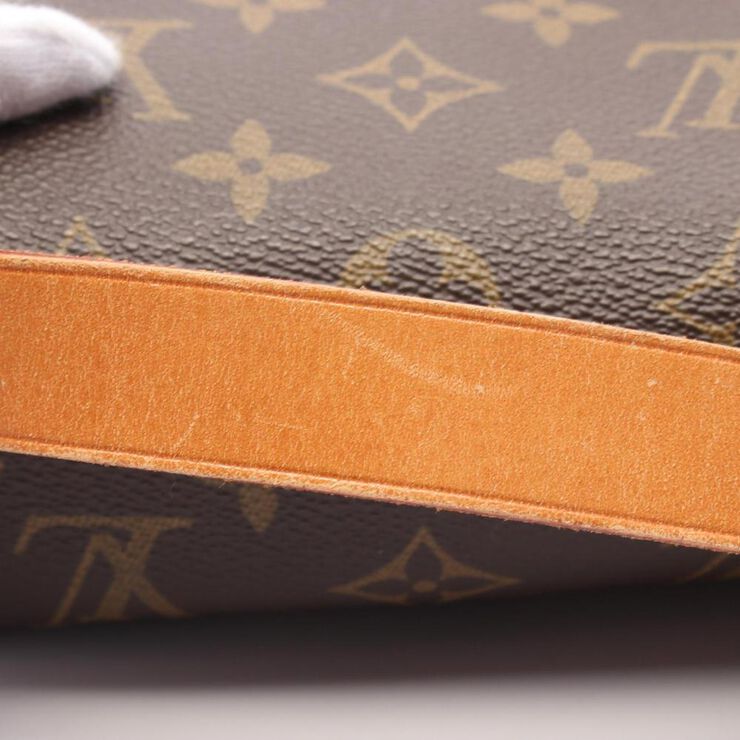 Louis Vuitton Cartouchiere