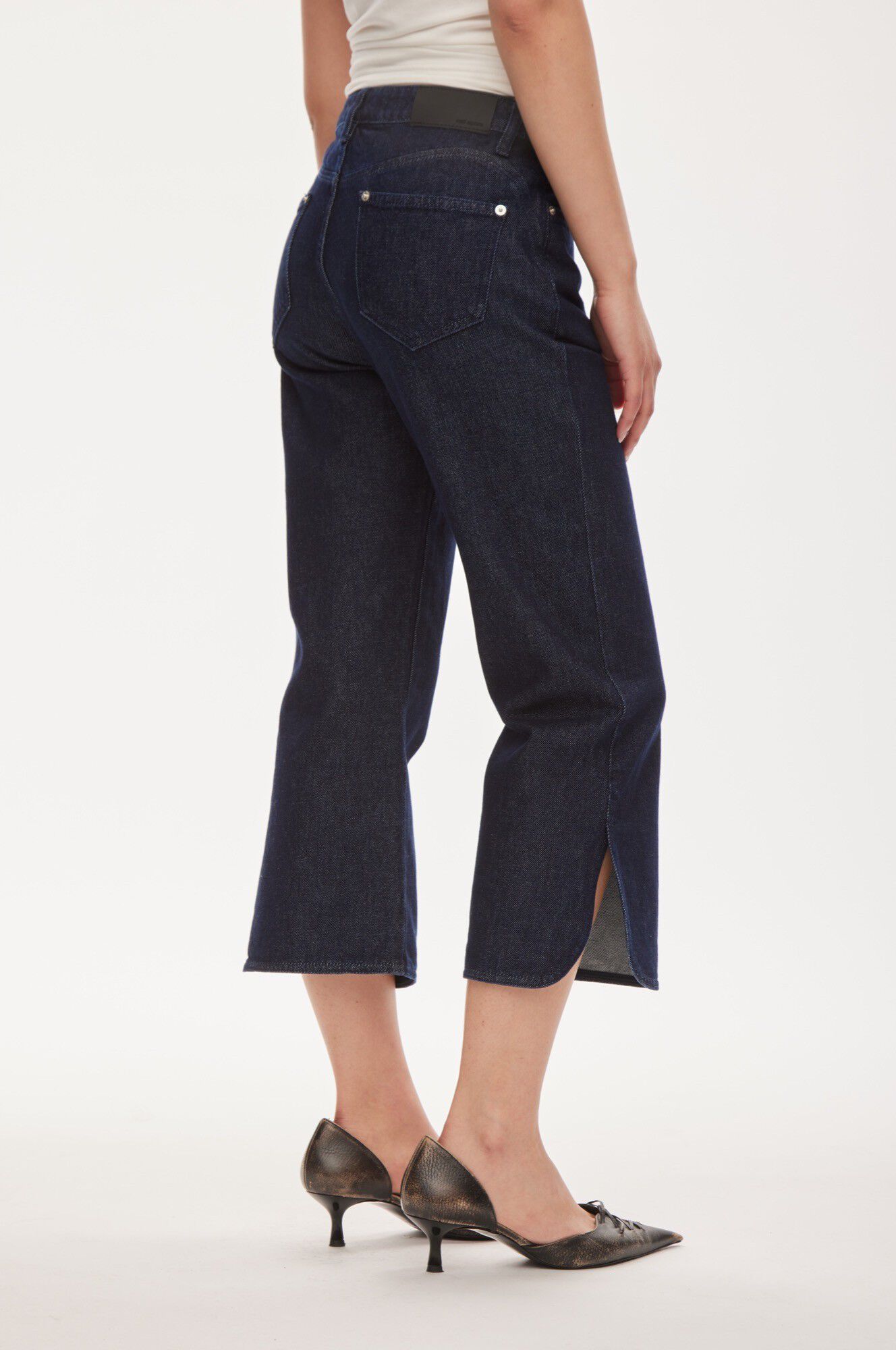 Split denim capri