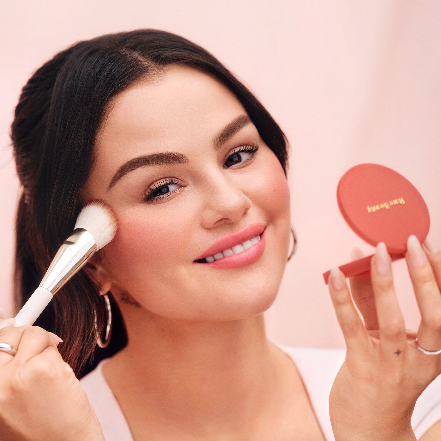 Soft Pinch Matte Bouncy Blush - Blush med en bl&oslash;d mat effekt