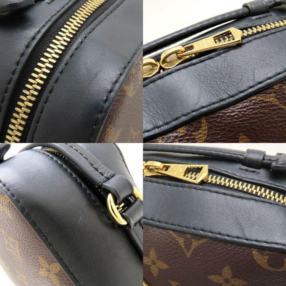 Louis Vuitton Shoulder Bags