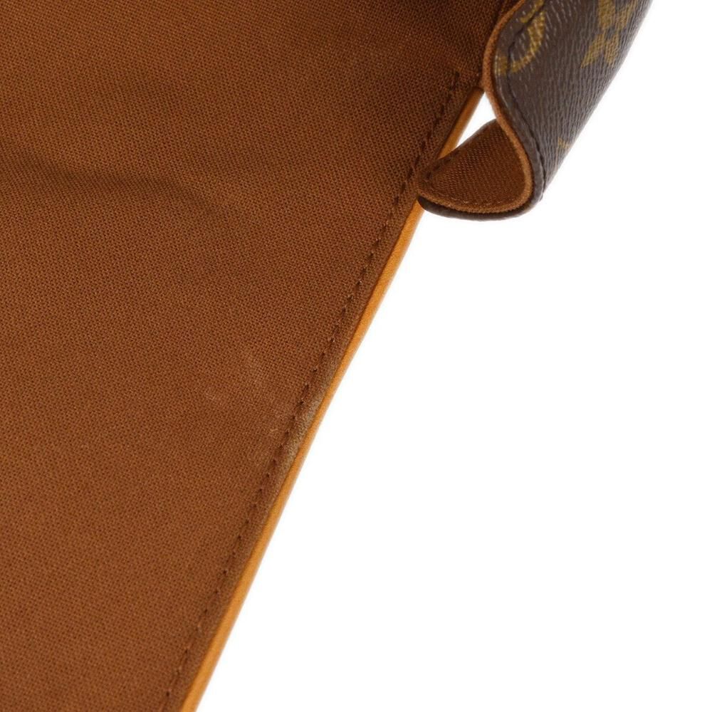 Louis Vuitton Messenger