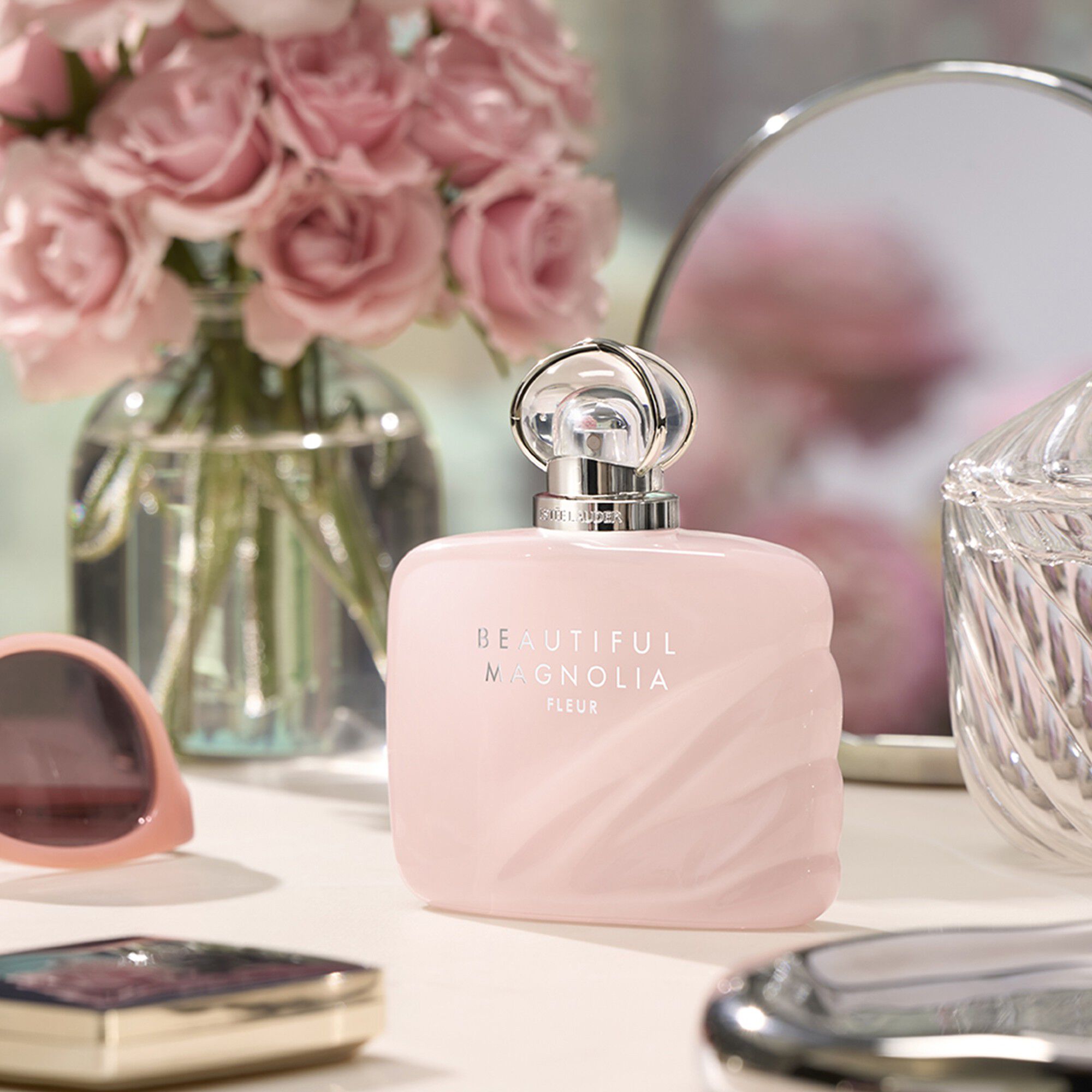 Beautiful Magnolia Fleur