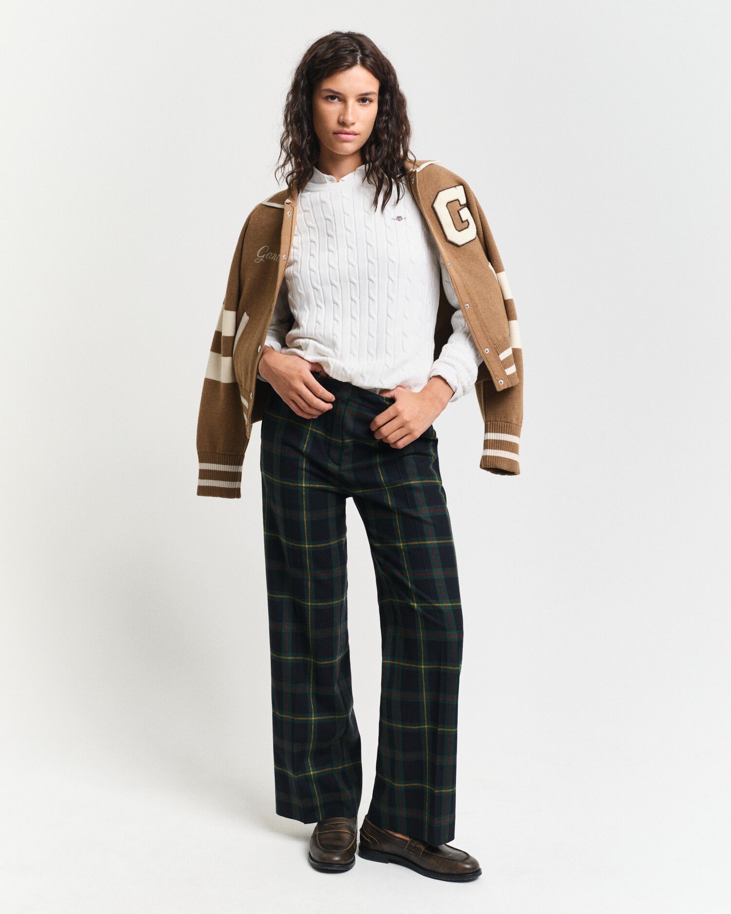 STRETCH COTTON CABLE C-NECK