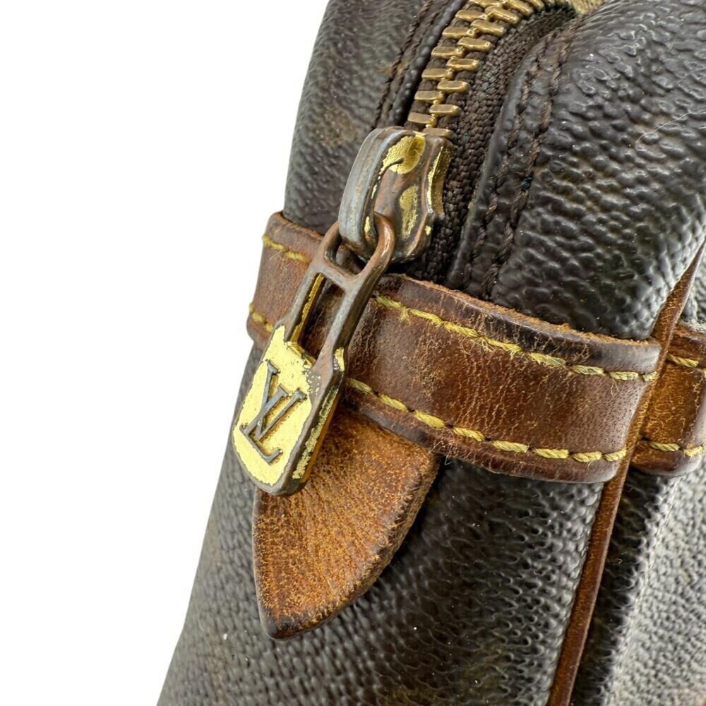 Louis Vuitton Clutch