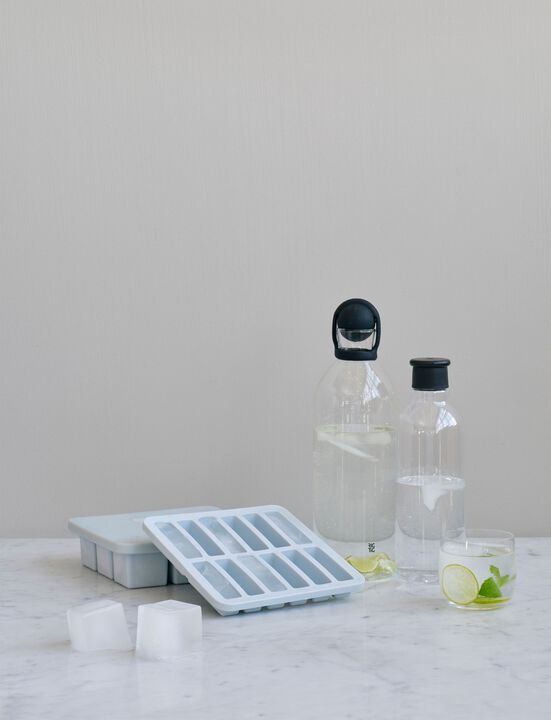 FREEZE-IT isterningbakke med låg light blue