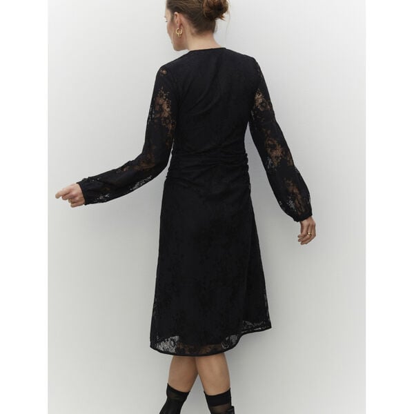 Naomi - Artistic Lace