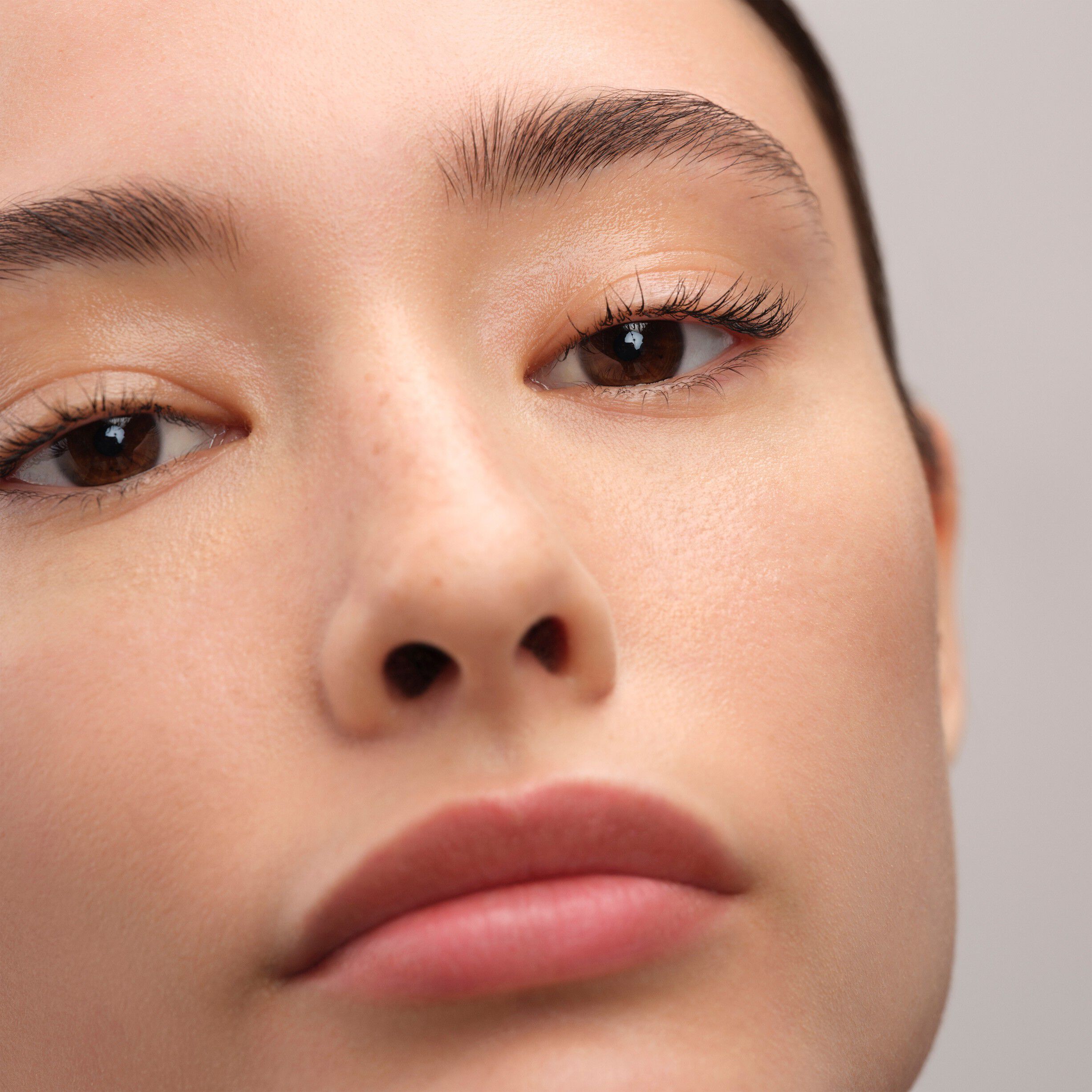 Prada Conceal Concealer - LN2