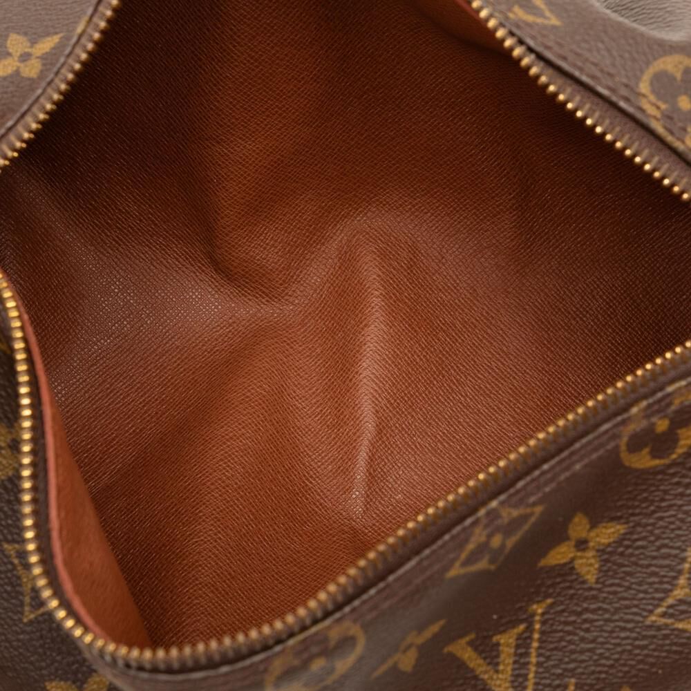 Louis Vuitton Papillon