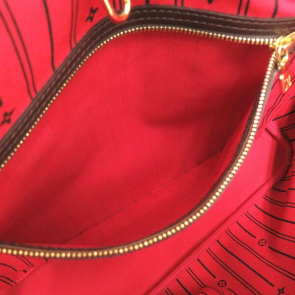 Louis Vuitton Neverfull