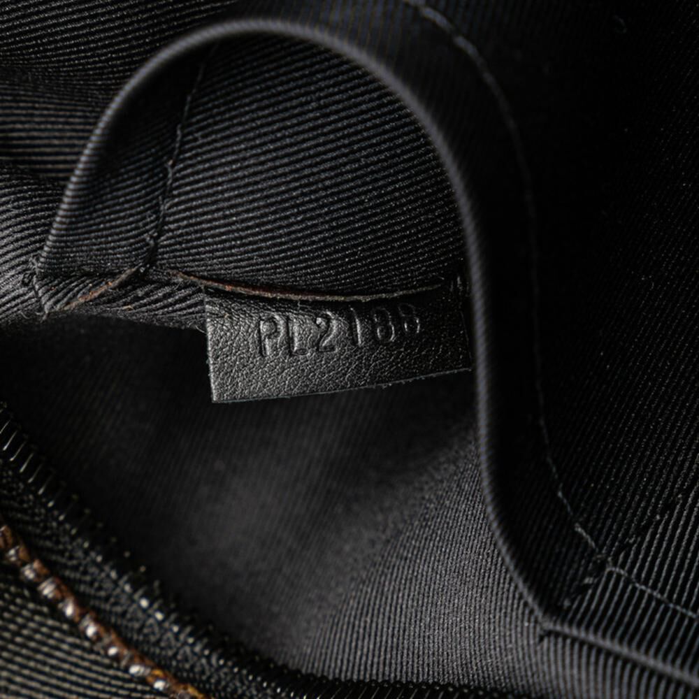 Louis Vuitton Poche Toilette