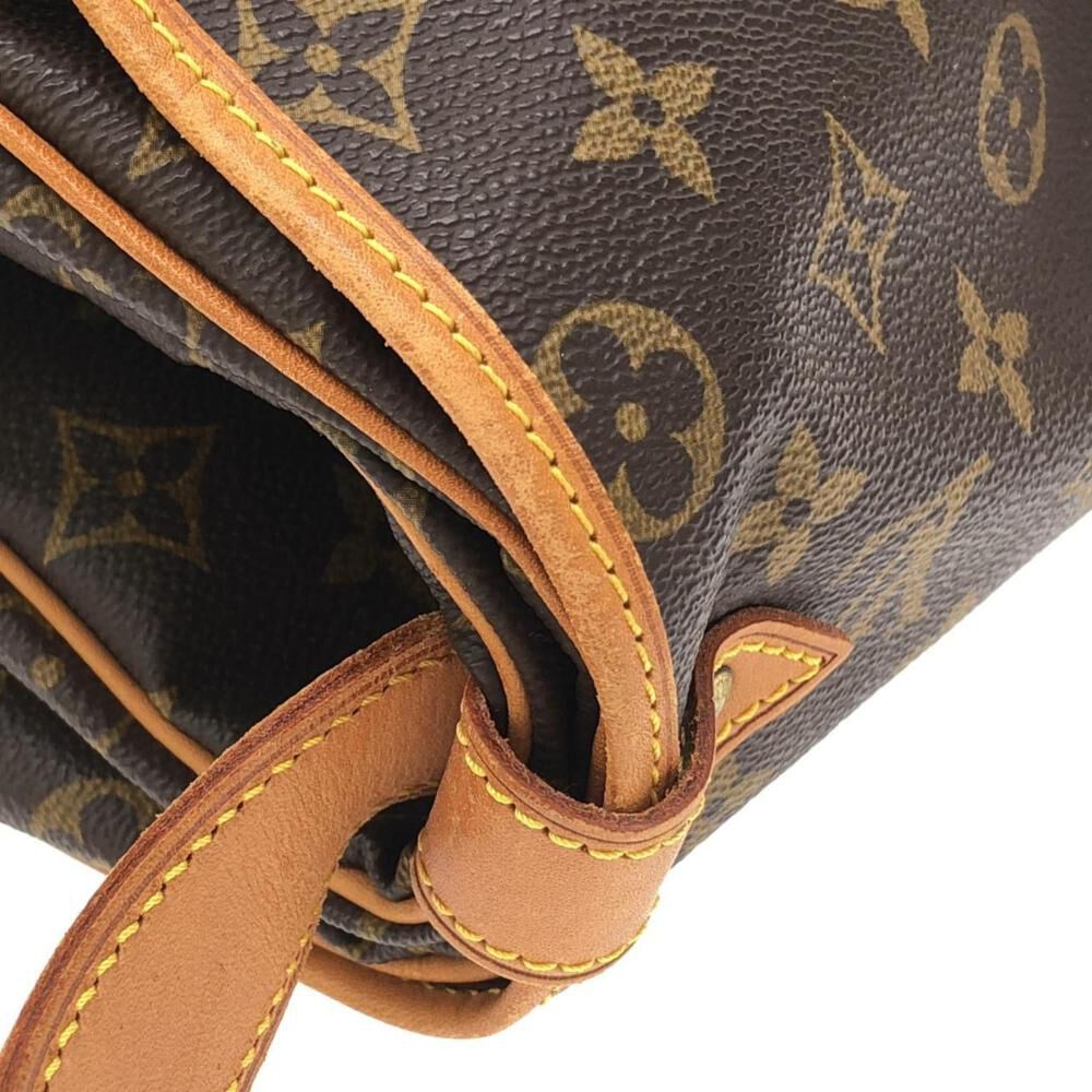 Louis Vuitton Saumur