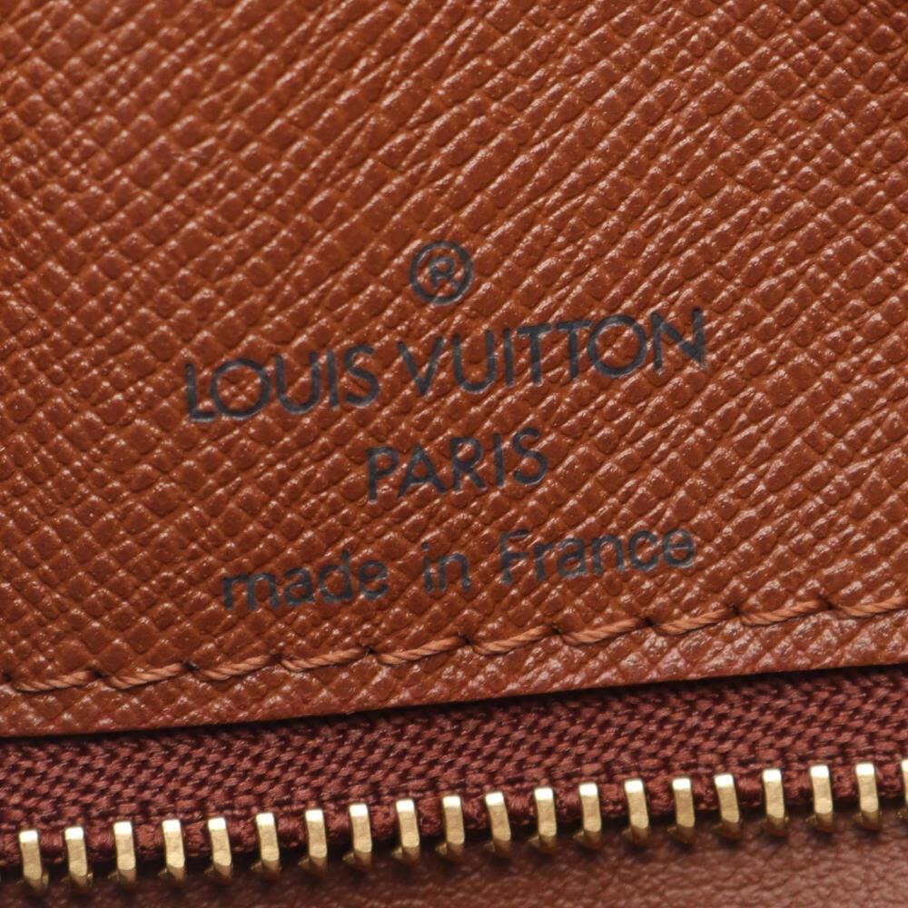 Louis Vuitton Shoulder Bags