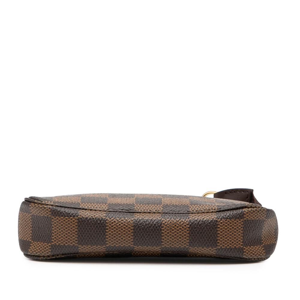 Louis Vuitton Pochette Accessoires