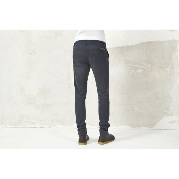 Chuck The Brain - Chino - GOTS