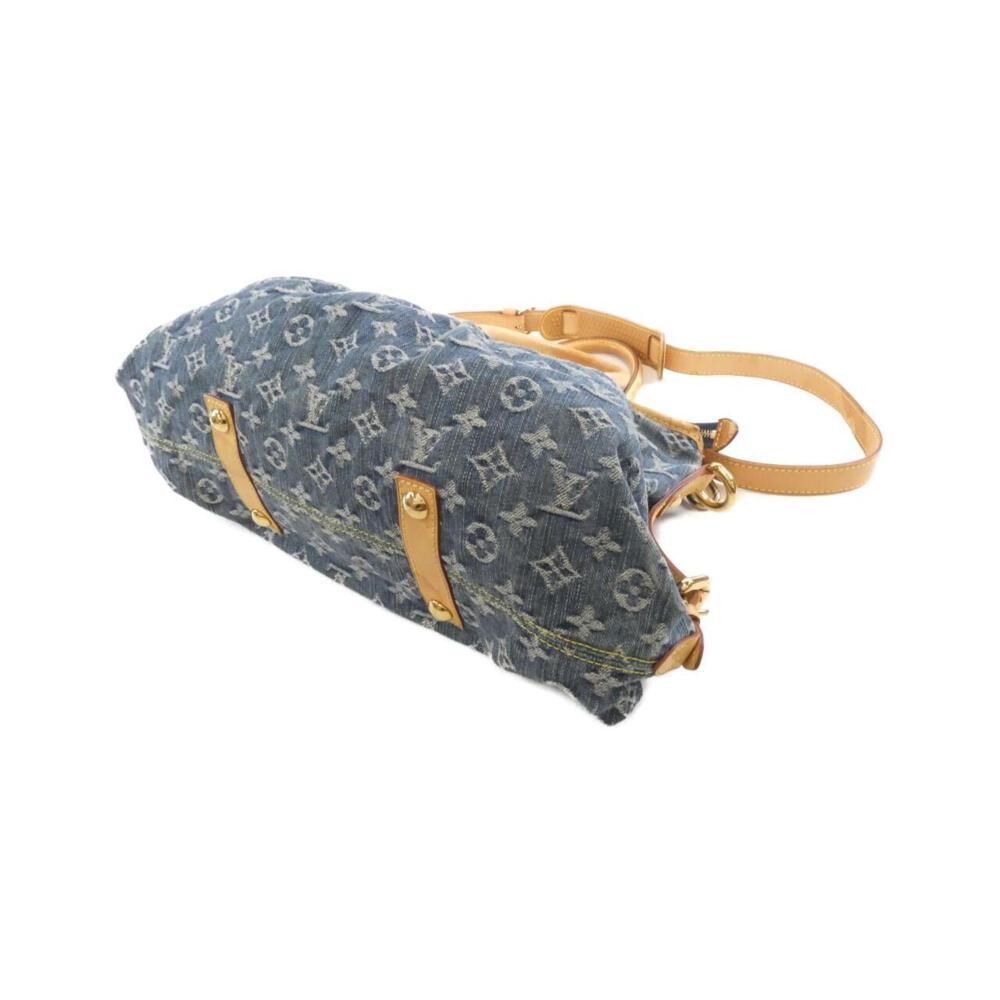 Louis Vuitton Neo Cabby