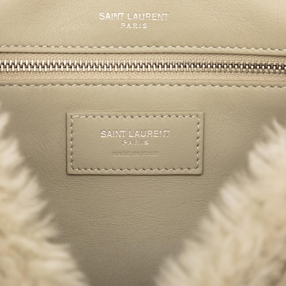 Yves Saint Laurent Shoulder Bag