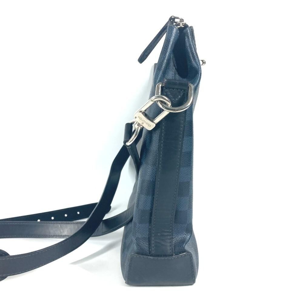 Louis Vuitton Messenger