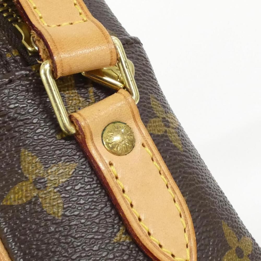 Louis Vuitton Shoulder Bags