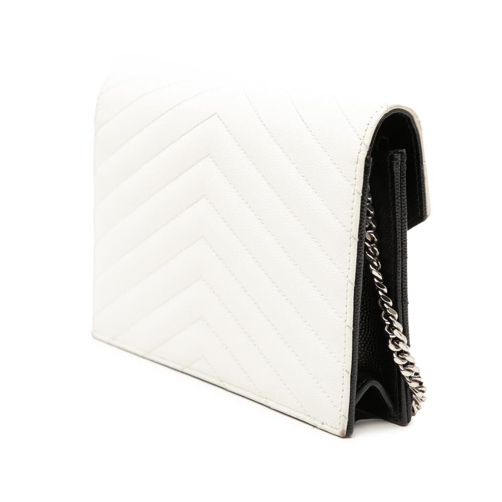 Yves Saint Laurent Shoulder Bag