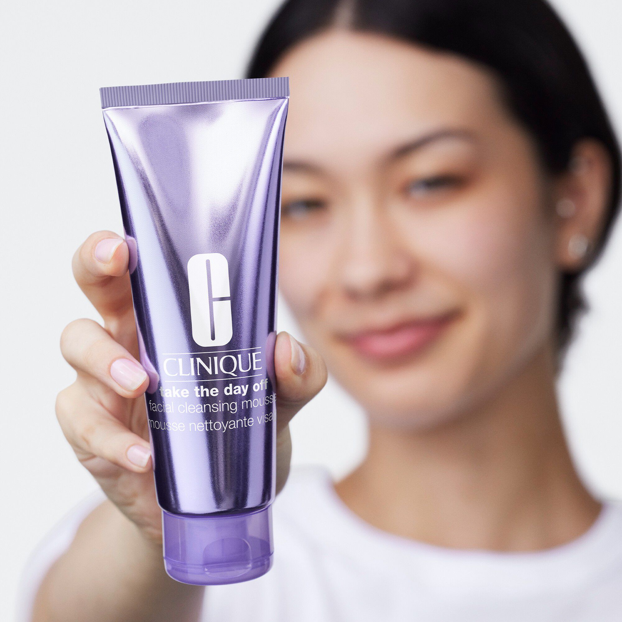 Take The Day Off Facial Cleansing Mousse