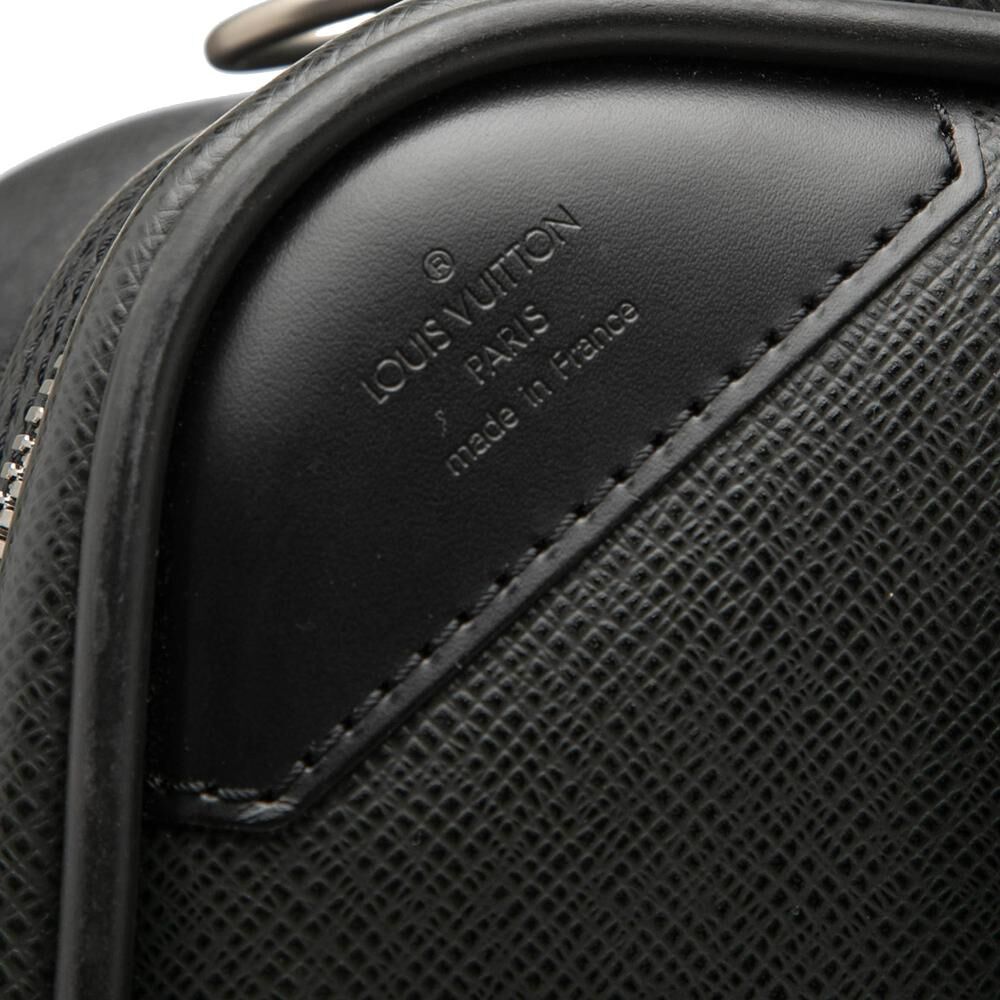 Louis Vuitton Satellite