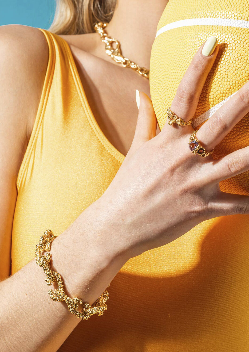 CHAIN OF RIDDLE ARMB&Aring;ND