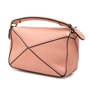 Loewe Puzzle