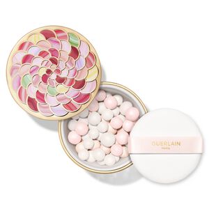 MÉT LIGHT REVEALING PEARLS OF POWDE