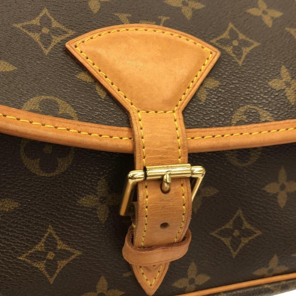 Louis Vuitton Sologne