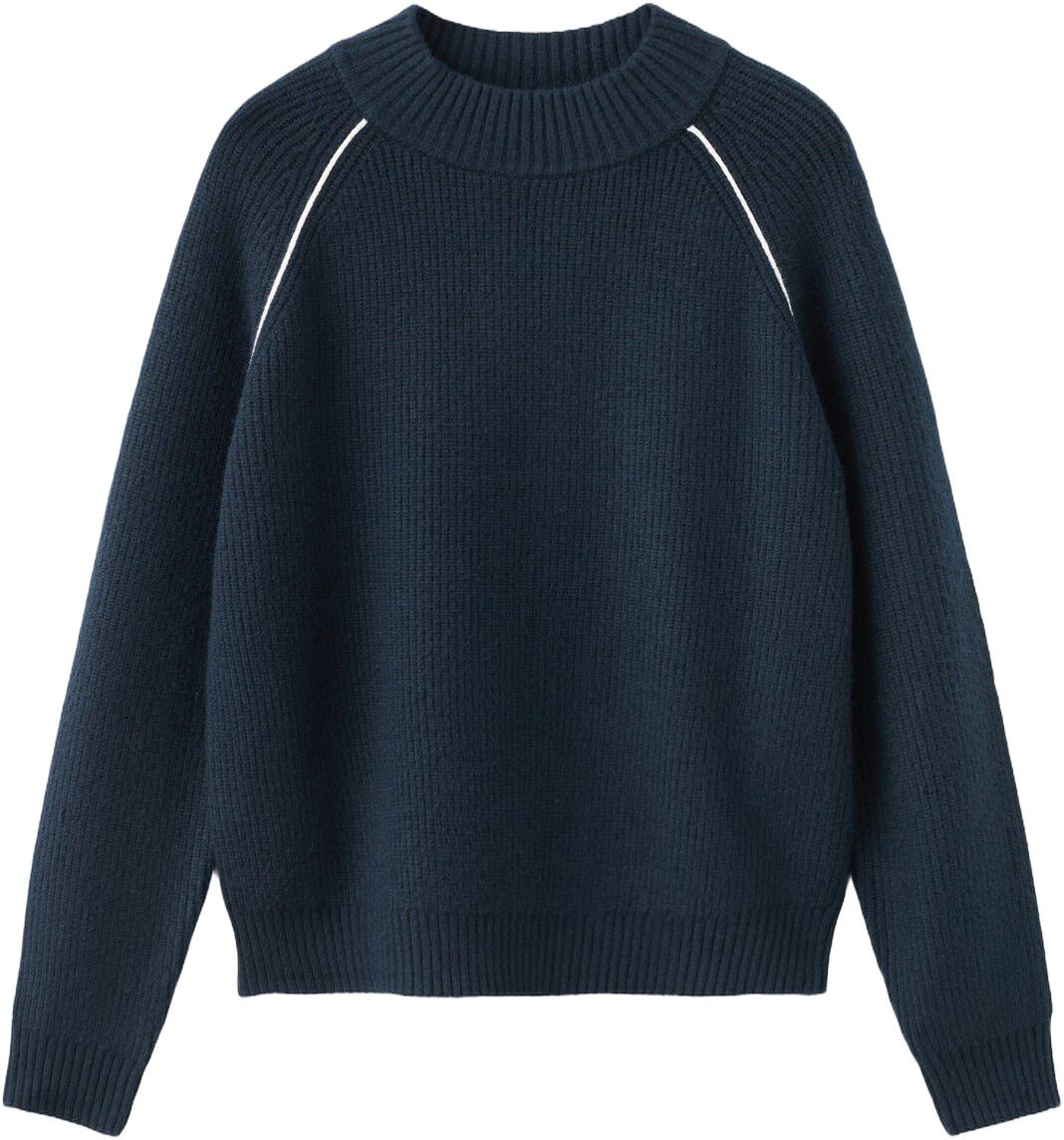 Knitted sweater with perkins neck