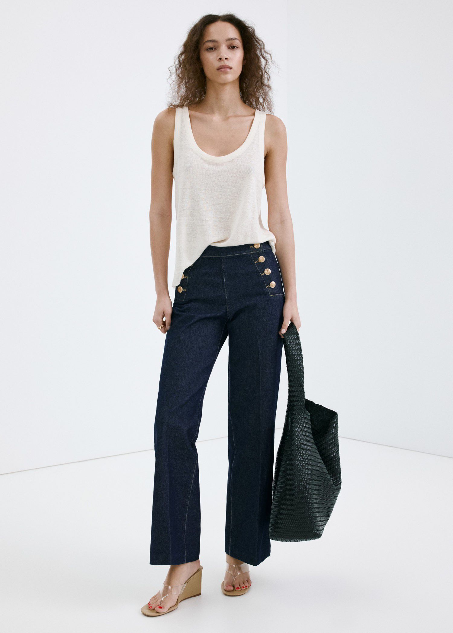 Wide-leg jeans with side buttons