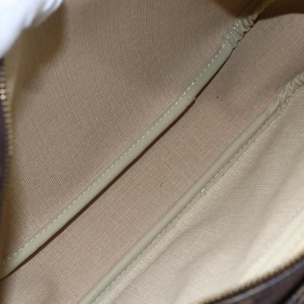 Louis Vuitton Reporter