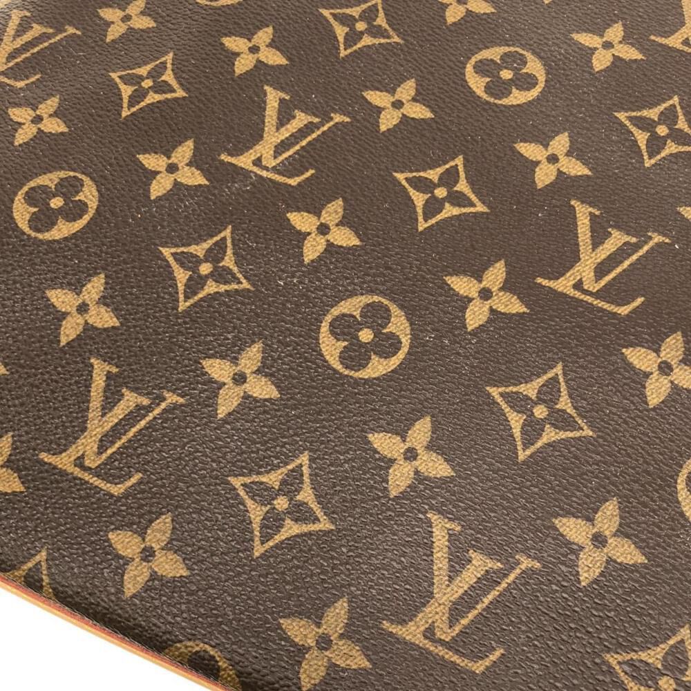 Louis Vuitton Cabas