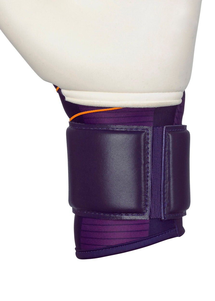 88 Pro Grip v24 m&aring;lmandshandsker