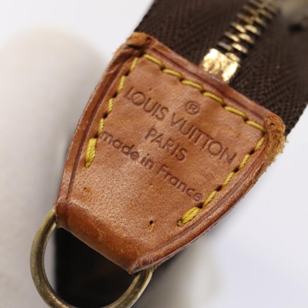 Louis Vuitton Pochette Accessoires