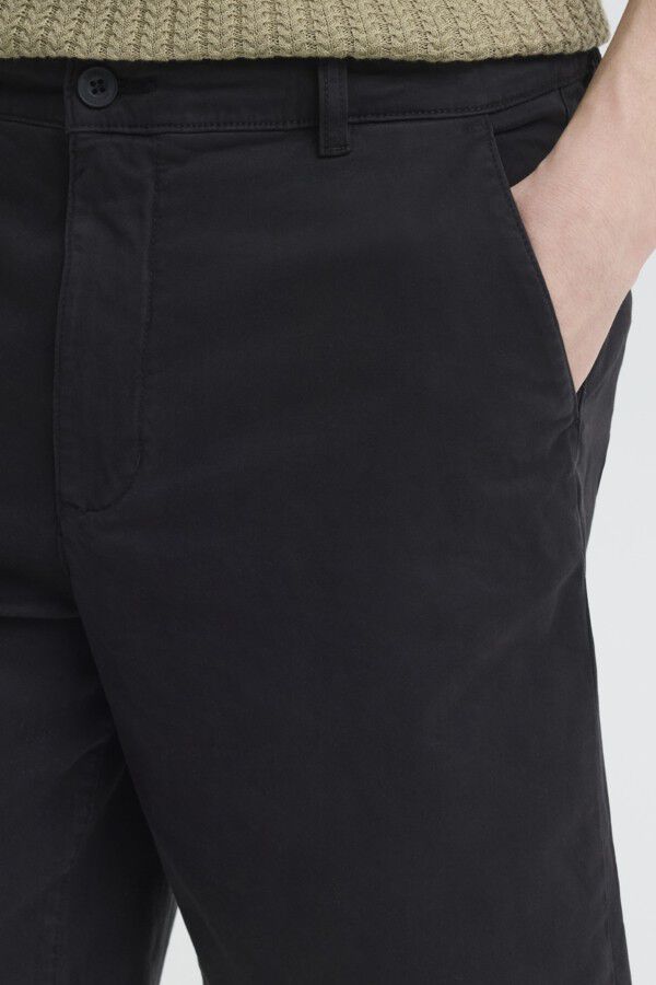 CFBENNET SHORTS