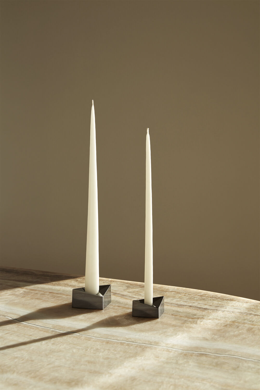 STOFF Nagel reflect candle holder, small - black chrome/sort